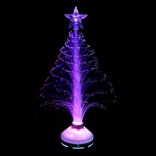 شجرة مضيئة بألوان متعددة