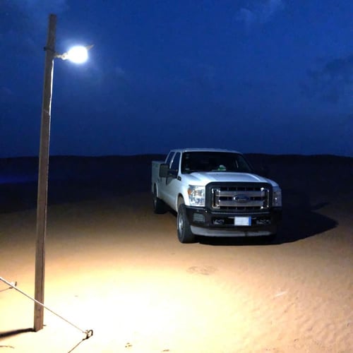 لمبة طاقة شمسية بلوح طاقة شمسي مدمج تعمل كامل اللي...