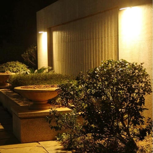 لمبة طاقة شمسية كريمية مع حساس حركة مقاومة للماء و...