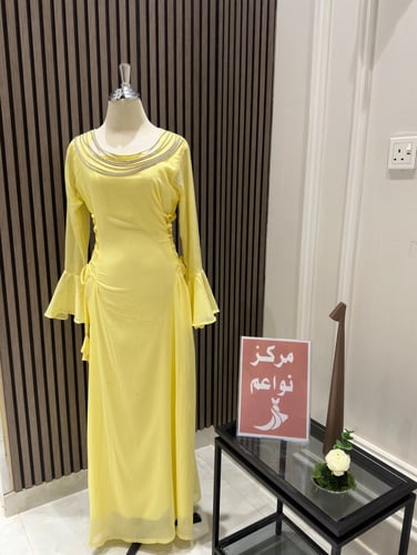 فستان ناعم مخصر