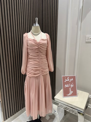 فستان ناعم