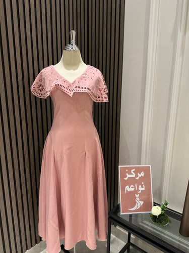 فستان نواعم