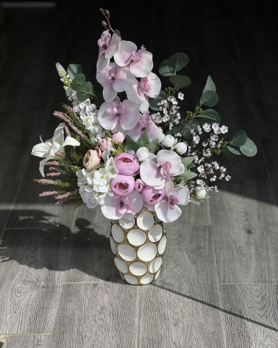 فازه ورد صناعي