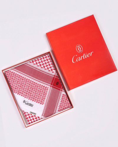 شماغ كارتير الاحمر