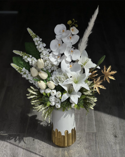 فازه ورد صناعي