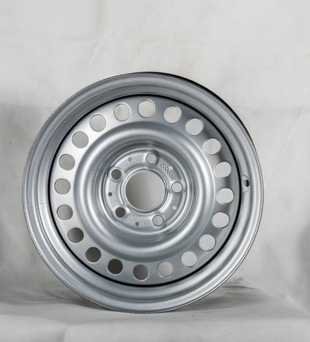 مرسيدس (67) 5 مسمار مقاس 15