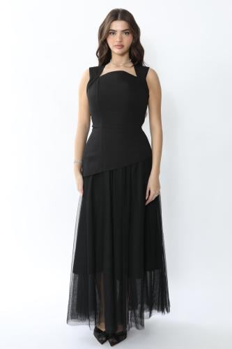 فستان بقصة صدر دائري كريب و تُل