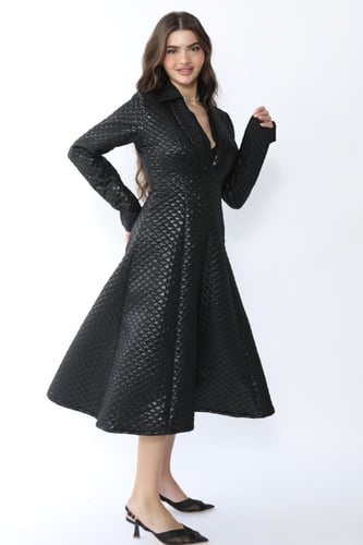 فستان جاكار تركي أسود بياقه