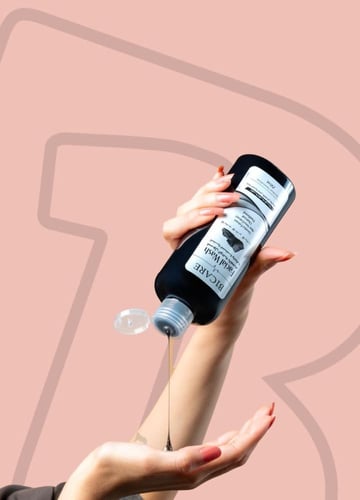 غسول الوجه بالفحم تنظيف عميق