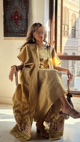 جلابيه قطعتين زيتي