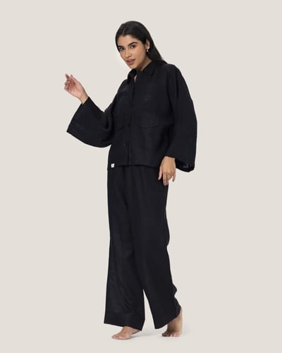 قميص شبكي اسود