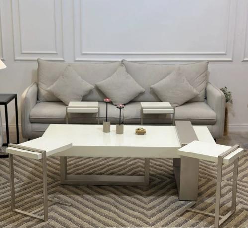 طقم طاولات ضيافة خشبية