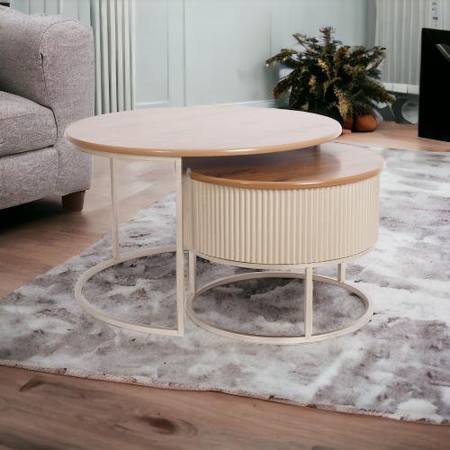 طاولات تقديم قواعد حديد لون ماكس وسطح خشب لون بني