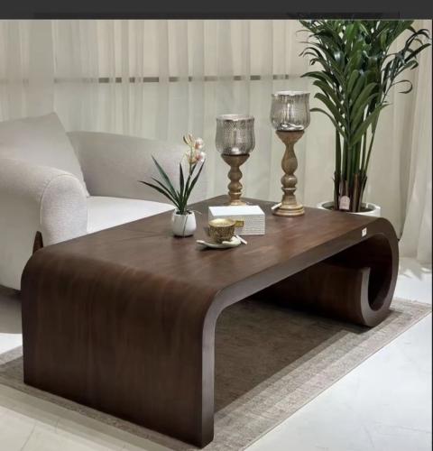 طاولات ضيافه سنديان