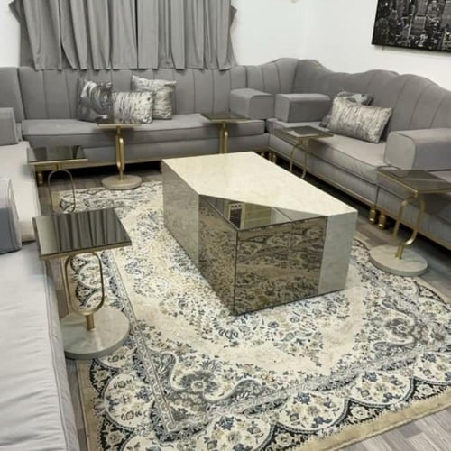 طقم طاولات ضيافه مع 6طاولات خدمه