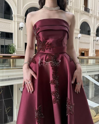 فستان عنابي ميدي