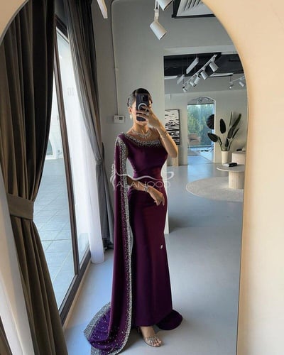 فستان ناعم ارجواني بكلفة مطرزة يدوي فاخرة بتصميم ع...