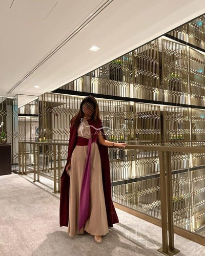 فستان جمبسوت حرير بتصميم فخم