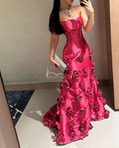 فستان سهرة مطرز زهور بارزة بتصميم أنيق