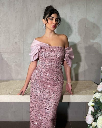 فستان رغد سهرة باللول والترتر اللامع - كحلي ووردي