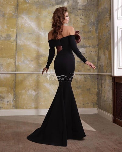 فستان ساتر بأكمام قصه فيونكة بتصميم فاخر