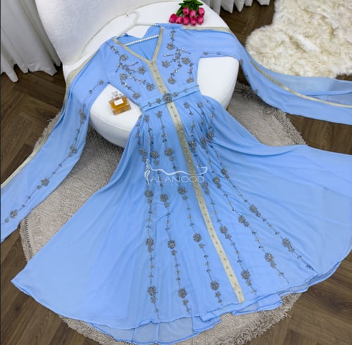 جلابيه تطريز راقي فخمة للمناسبات بتصميم سماوي ملكي