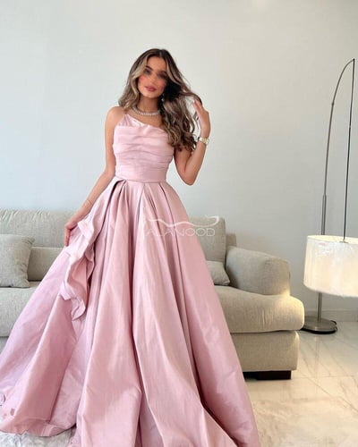 فستان وردي كلوش بتصميم فخم شانتون