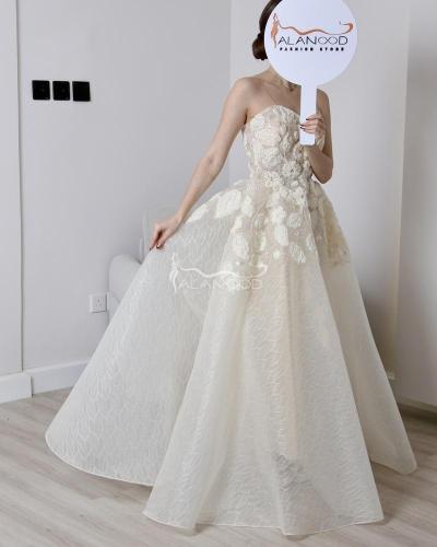 فستان مناسبات راقي بلون بيح فاتح