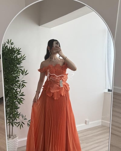 فستان وفاء بلون برتقالي سهرة ومناسبات