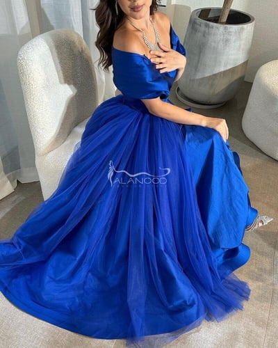 فستان كلوش نيلي فخم بتصميم عصري