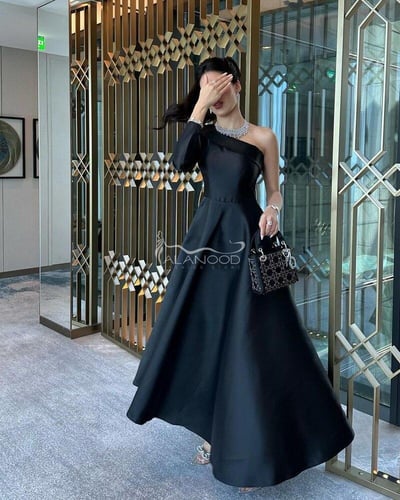 فستان ون شولدر أسود كتف واحد