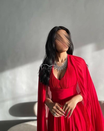 فستان ناعم احمر شيفون باكمام طويلة