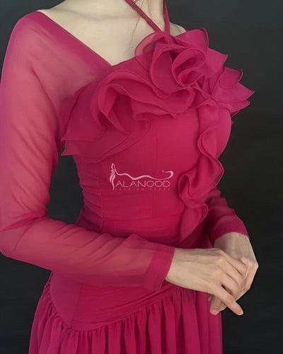 فستان فوشي ناعم أنيق للعيد 2025