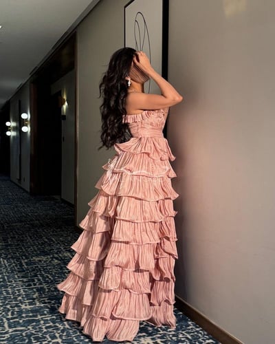 فستان سهرة طبقات مميز