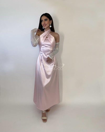 فستان أنيق بأكمام ترتر ناعم ومميز