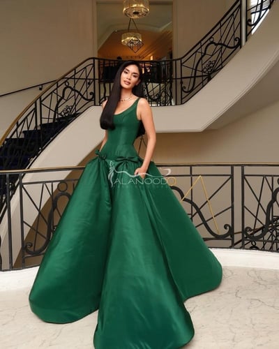 فستان حسينة