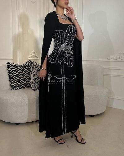 فستان اسود مميز بتطريز فاخر