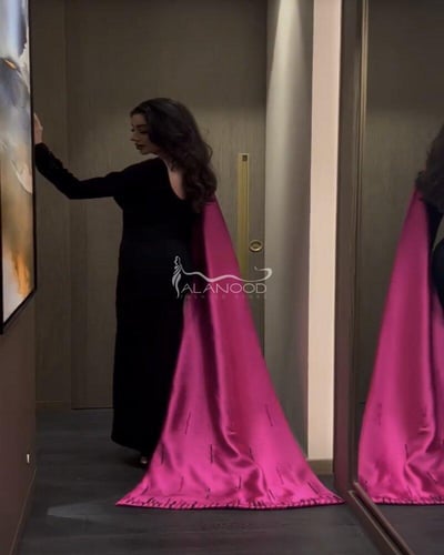 فستان أنيق طويل ساتر كريب سترتش مع شال فوشي