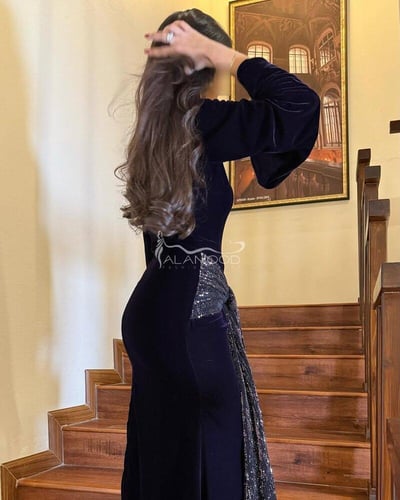 فستان روان مخملي