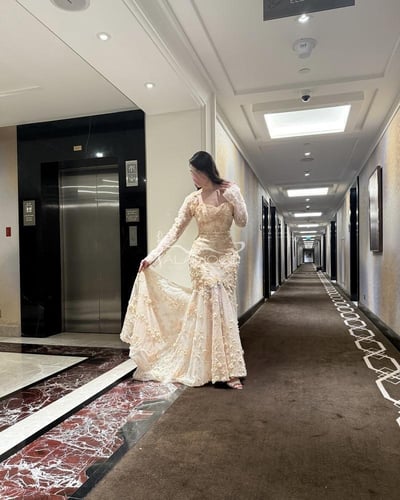 فستان بيج مورد فخم