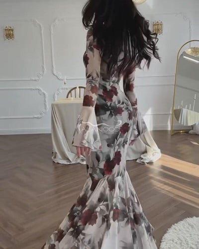 فستان ناعم برسومات زهور