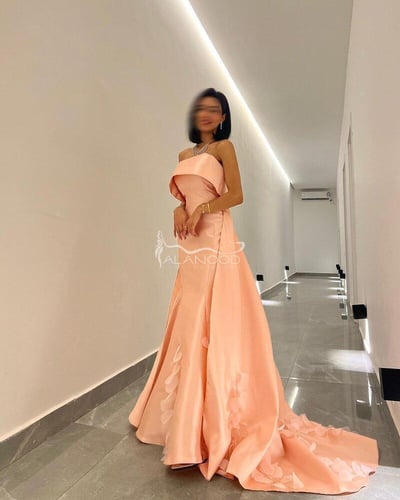 فستان سهره طويل بلون خربزي أنيق