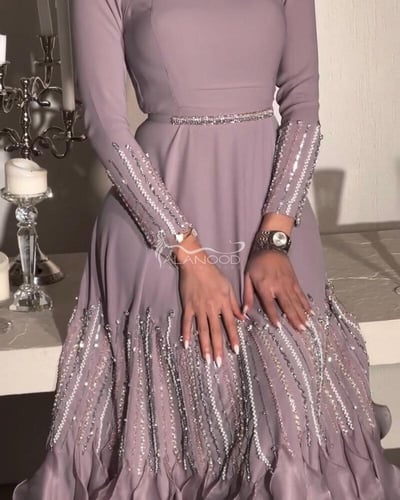 فستان غرام راقي فخم تطريز فاخر بتصميم أنيق