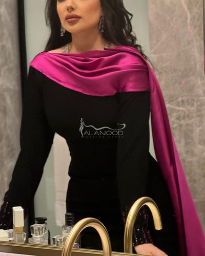 فستان أنيق طويل ساتر كريب سترتش مع شال فوشي