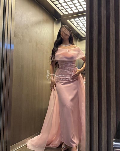 فستان سهرة بخامة اورجانزا وردي أنيق