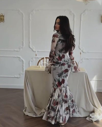 فستان ناعم برسومات زهور