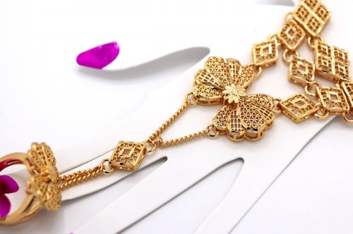 كف الفيونكه بديل للذهب بميزة التحكم بالمقاس