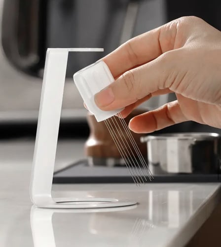 مفكك تكتلات WDT مع قاعدة باللونين الابيض والاسود