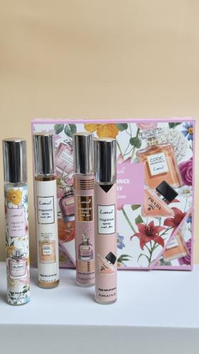 بوكس مكون من ٤ عطور بروايح ماركات عالميه