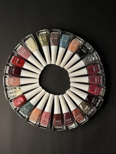 بوكس مناكير ماركة NXY الوردي